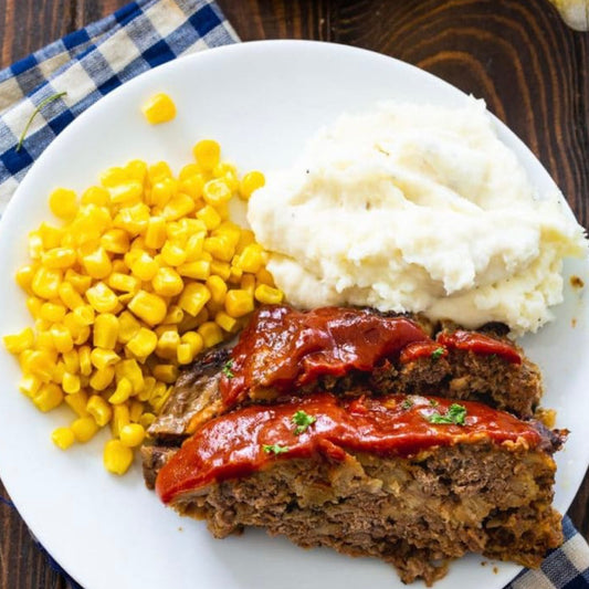 Moms Meatloaf w/Beef Gravy & Buttered Corn